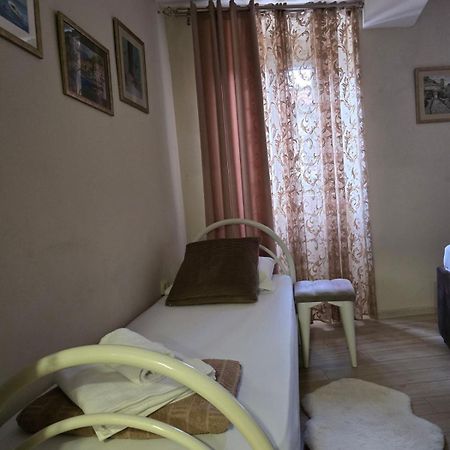 Nada'S Room With Terrace Kotor Exterior photo