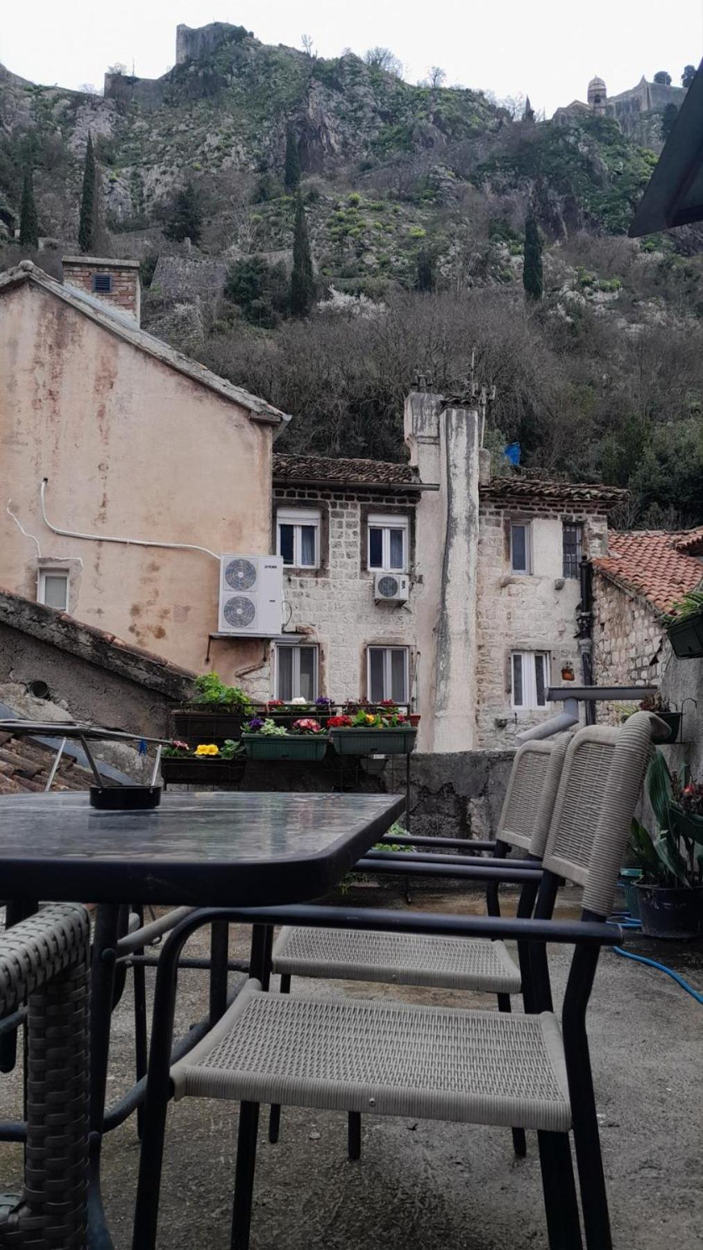 Nada'S Room With Terrace Kotor Exterior photo